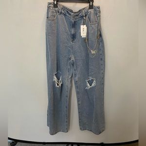 Cider Ripped baggy jeans with butterfly chain - NWT